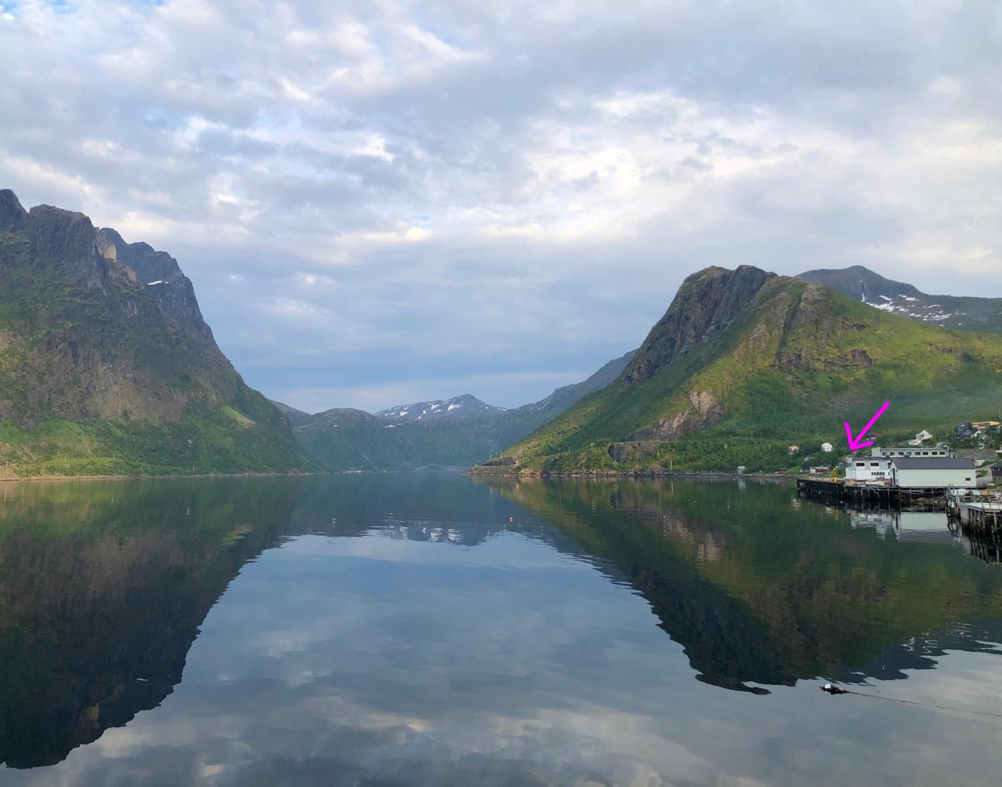 Segla Guesthouse - With View Of Fjord Fjordgard Eksteriør billede